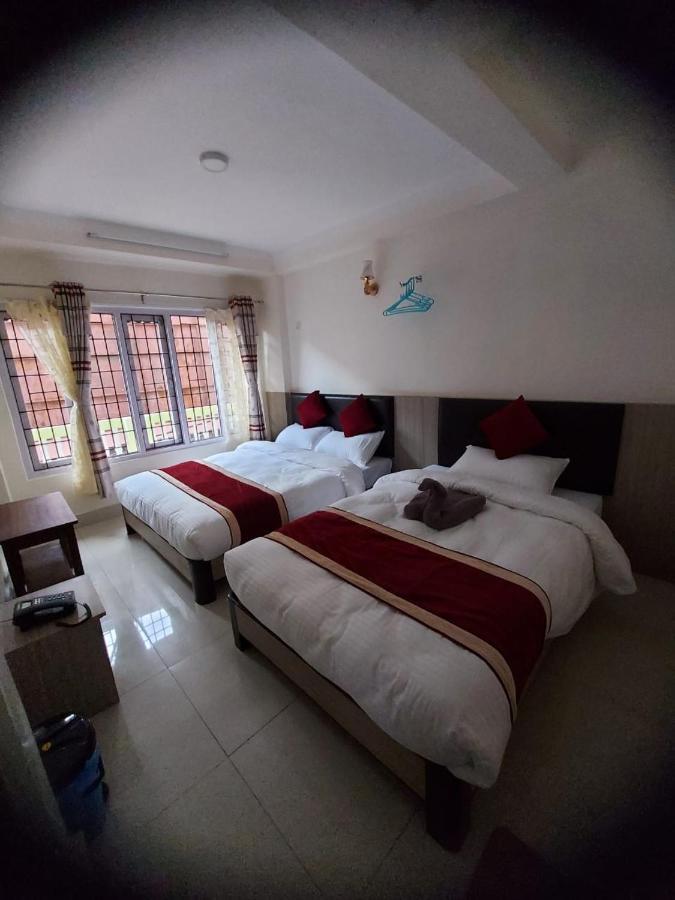 Om Bramha Hotel Katmandu Eksteriør bilde
